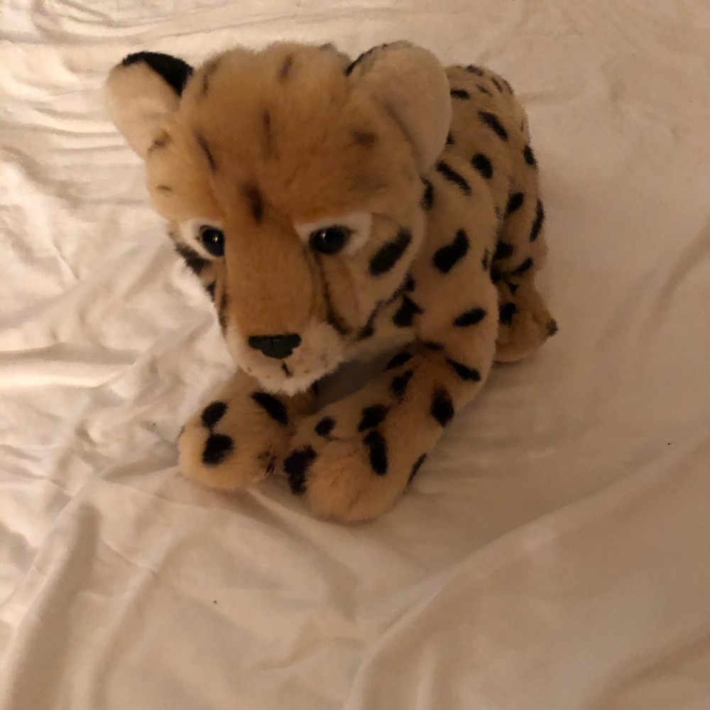 EUC- F.A.O Schwarz Cheetah stuffed animal